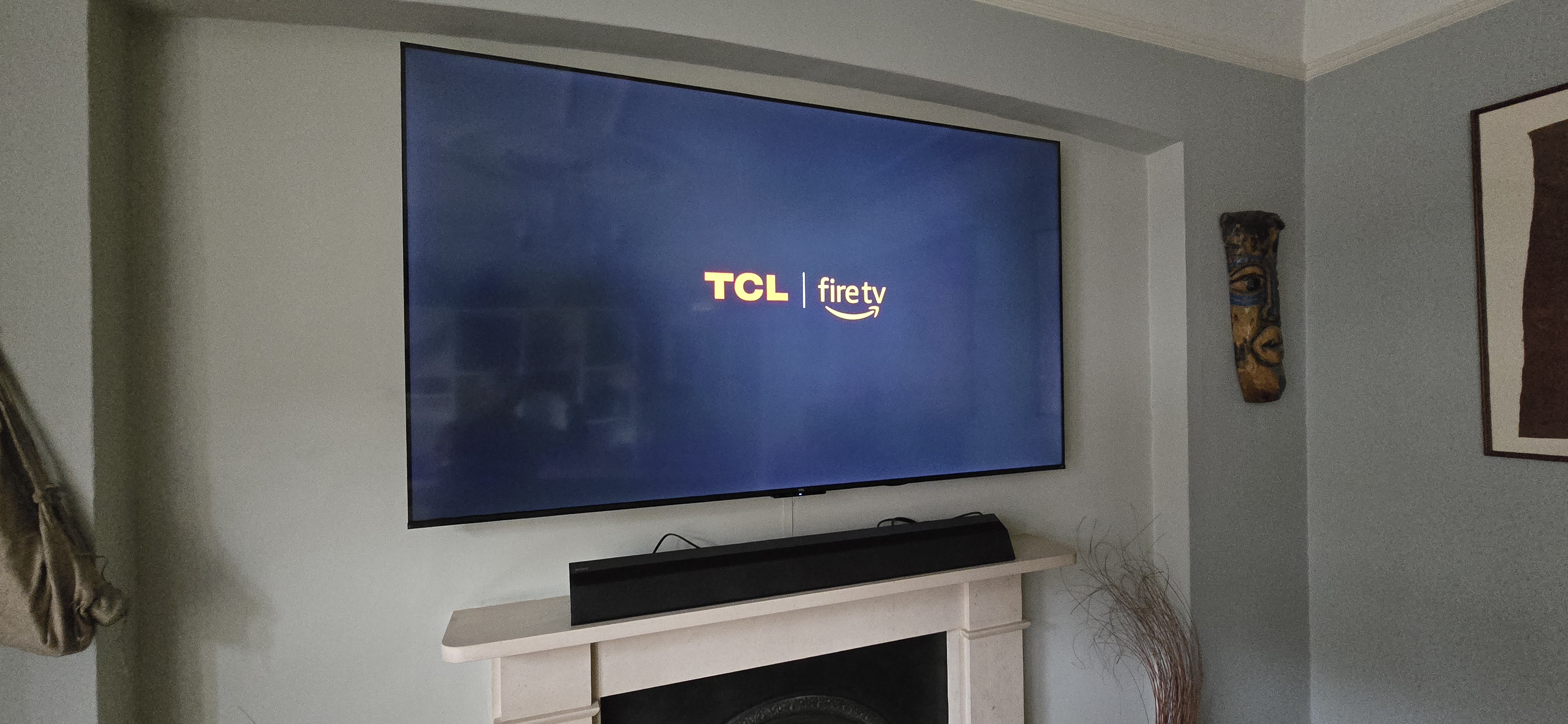 TV wall-mounting